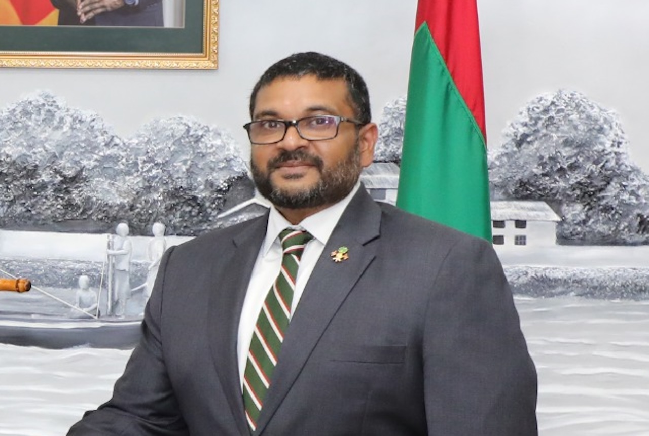 ދިފާއީ ވަޒީރު ޣައްސާން އިސްތިއުފާ ދެއްވައިފި