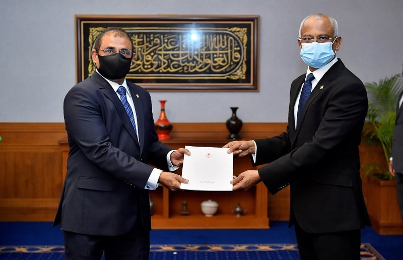 މިދައުރުގައި މައުސޫމަށް ރުހުން ނުދީ އަނެއްކާވެސް ކޮމިޓީއަށް ފޮނުވާލައިފި