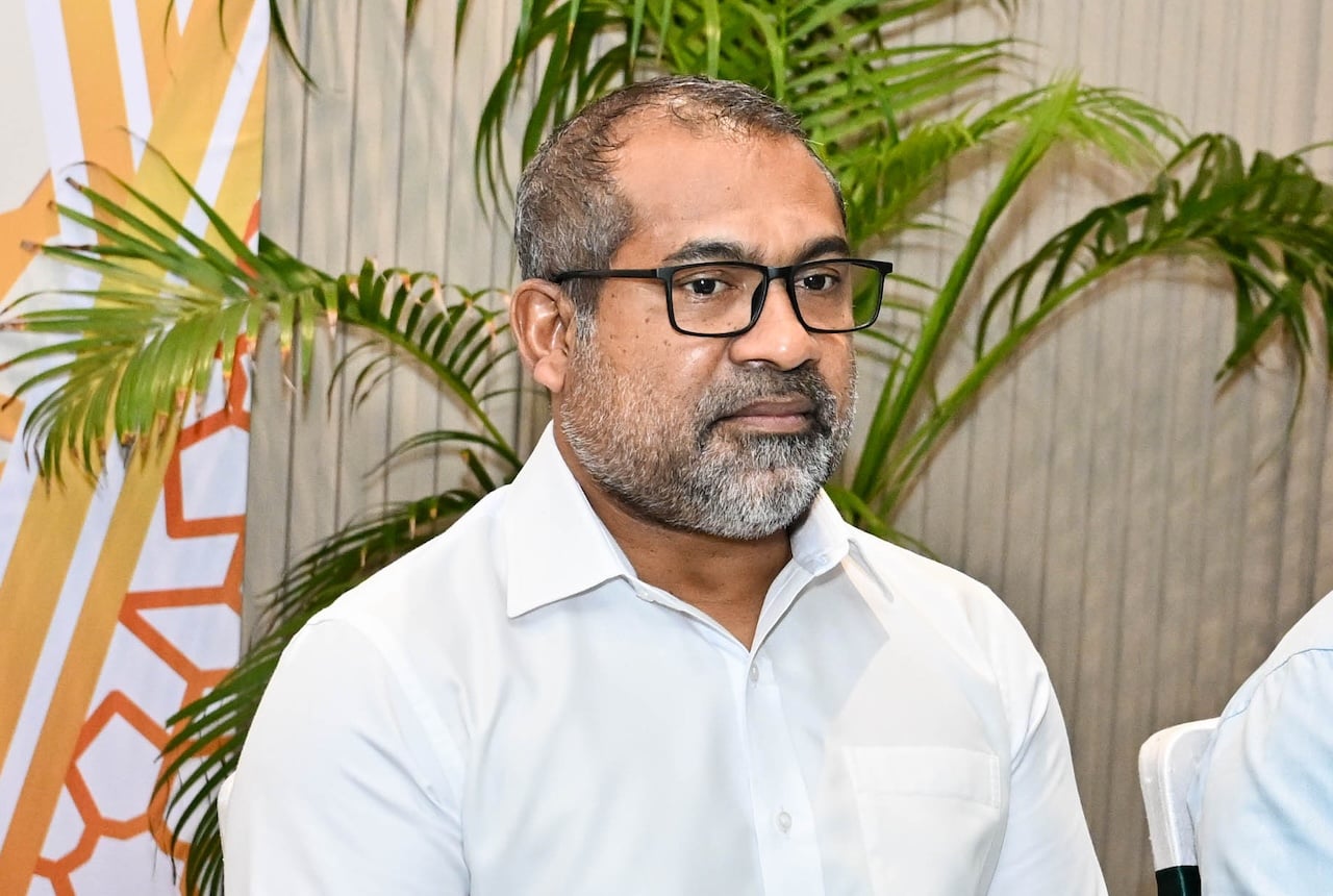 ދިވެހި ތިން ދަރިވަރަކު ޔޫއޭއީގެ ރައްކާތެރި ސަރަހައްދުތަކަށް ބަދަލުކޮށްފި: މިނިސްޓަރު ޚަލީލް