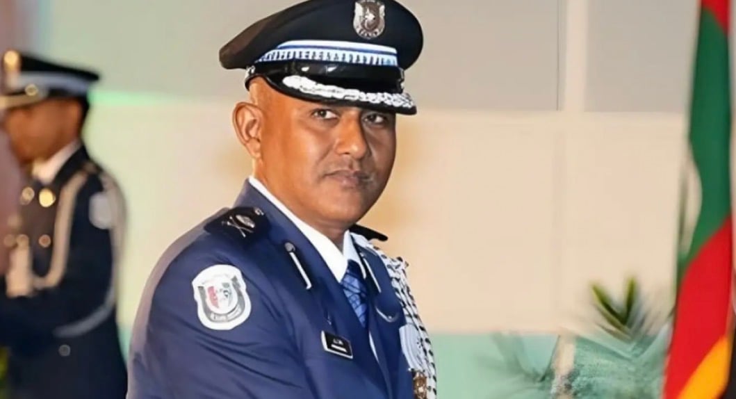 ޕޮލިސް ކޮމިޝަނަރުކަމަށް ކުރިމަތިލާން ހުޅުވާލައިފި