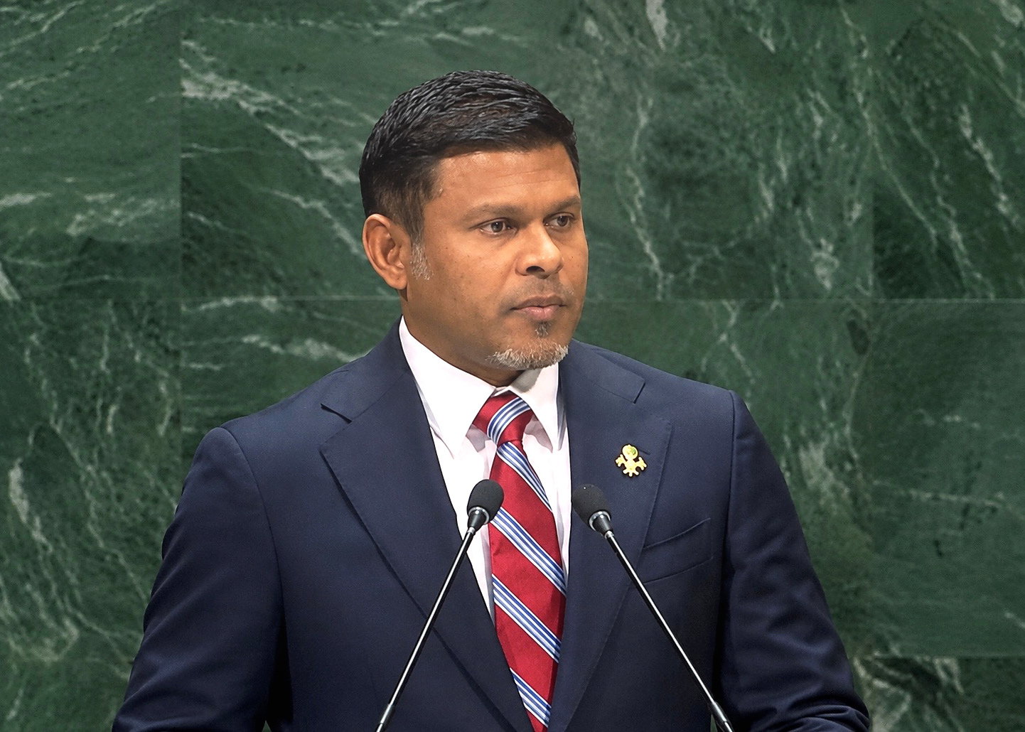 ޣައްޒާގައި އިސްރާއީލުން ހިންގާ ގަތުލުއާންމު ހުއްޓުވައި ފަލަސްތީނަށް ފުރިހަމަ މެންބަރުކަން ދިނުމަށް ރާއްޖެއިން އދ. ގައި ގޮވާލައިފި