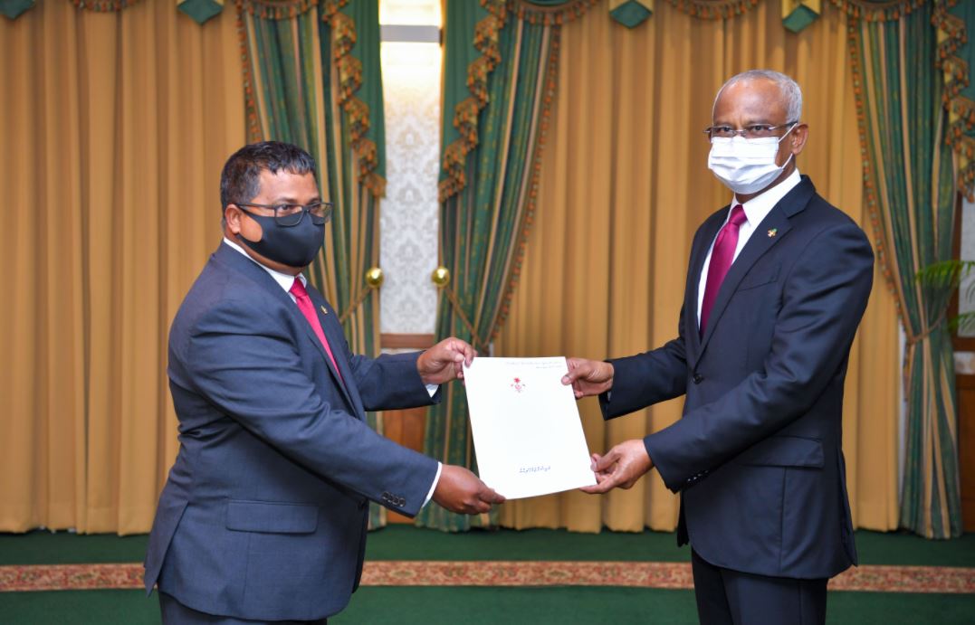 ޑރ. ހުސައިންއަށް ރުހުންދޭން ކޮމިޓީން ފާސްކޮށްފި