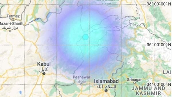 ކަރާޗީއަށް ބިންހެލުމެއް އަތުވެއްޖެ