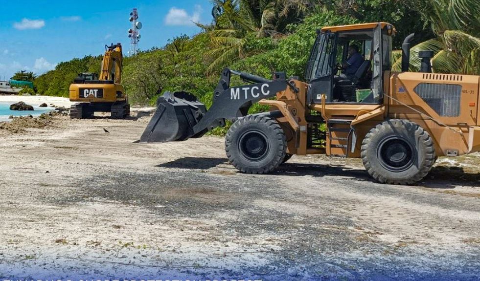 ށ. ފުނަދޫ ގޮނޑުދޮށް ހިމާޔަތްކުރުމުގެ އަމަލީ މަސައްކަތް ފަށައިފި