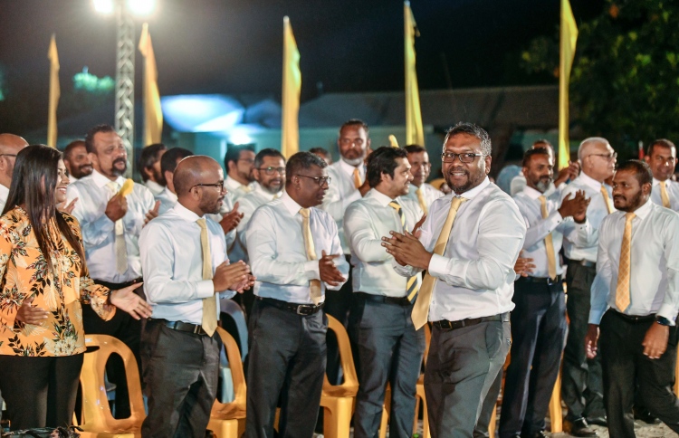 ރައީސް ޞާލިޙު ދެވަނަ ދައުރަކަށް އިންތިޚާބު ކުރުމަށް ކުރަންޖެހޭ ހުރިހާކަމެއް ކުރާނަން: ފައްޔާޒް