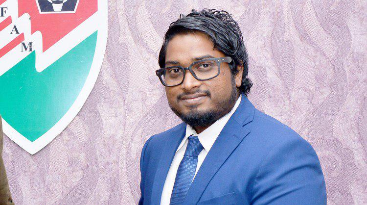 ޝަރީއަތް ނިމެންދެން ބައްސާމްގެ ޕާސްޕޯޓު ހިފެހެއްޓުމަށް ކޯޓުން އަމުރުކޮށްފި