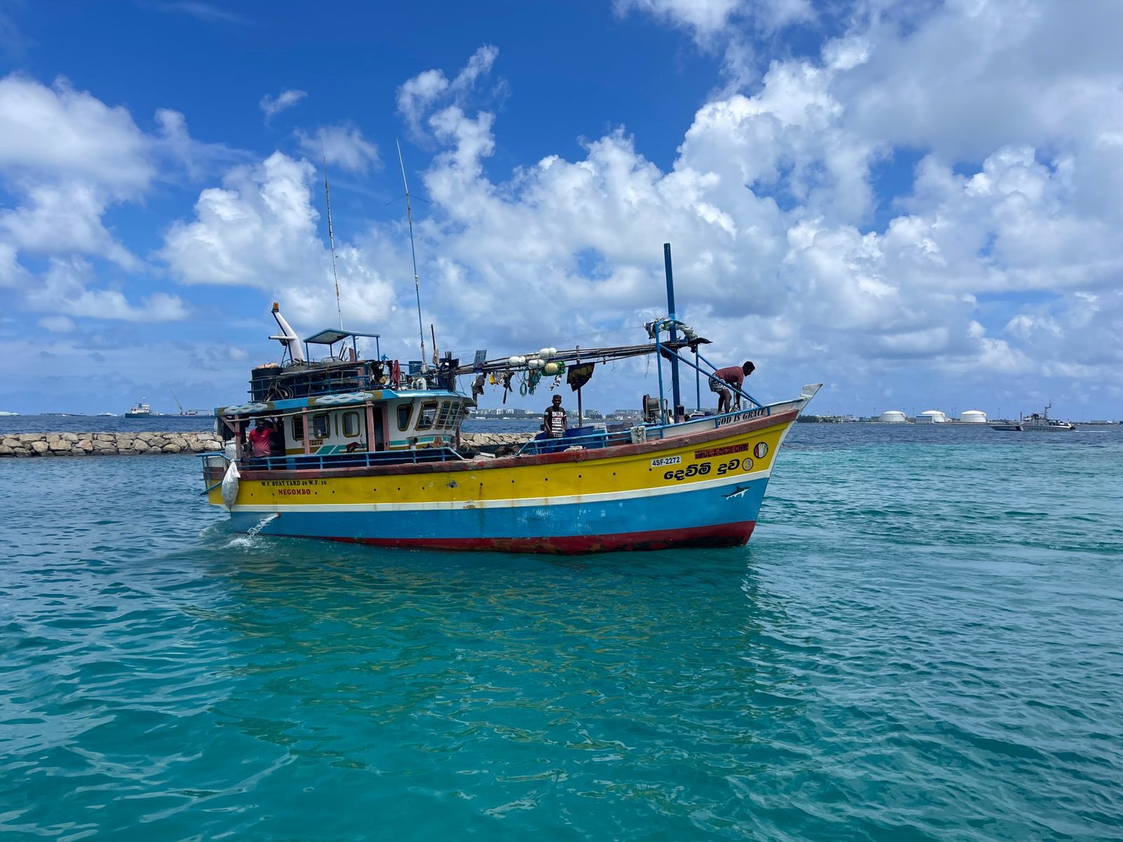 ރާއްޖެ ސަރަހައްދުން ހިފެހެއްޓި ލަންކާގެ 5 މަސް ބޯޓު ދޫކޮށްލައިފި