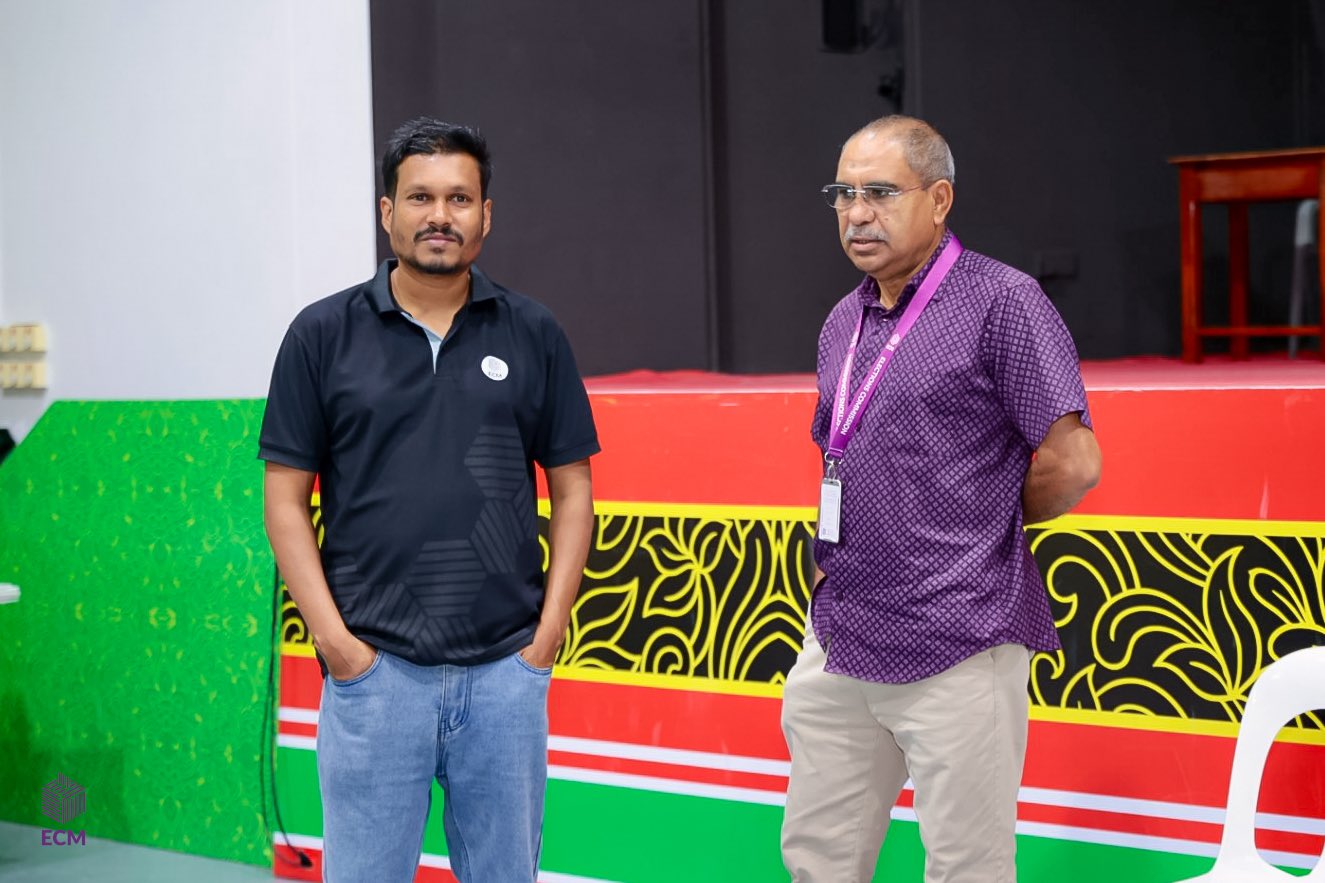 ލޯކަލް އިންތިޚާބާ ގުޅިގެން 170 ޝަކުވާ ކޮމްޕްލެއިންސް ބިއުރޯއަށް ހުށަހަޅައިފި: އީސީ