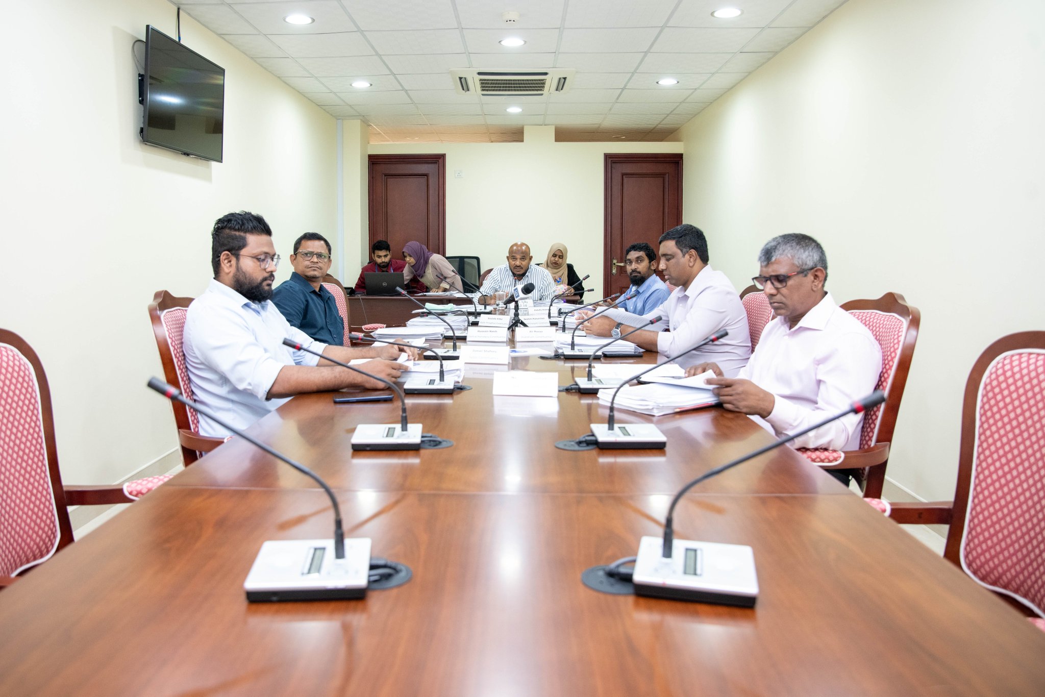 ކޮލެޖު ހިންގާތާ 15 އަހަރު ވުމުން ޔުނިވާސިޓީގެ ލަގަބު ލިބޭގޮތަށް ގާނޫނު އިސްލާހުކުރަނީ