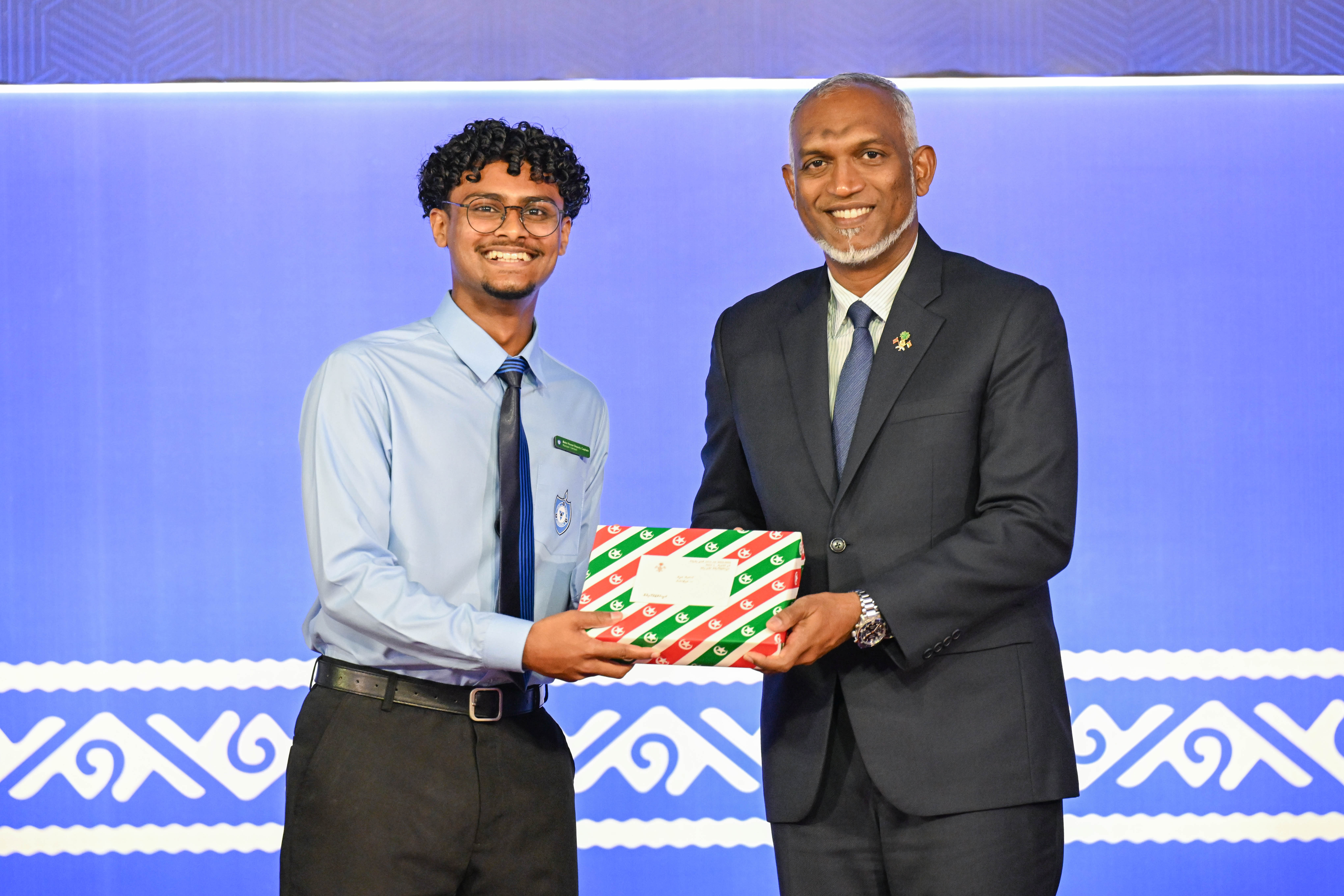 އޯލެވެލް އަދި އޭލެވެލްގެ އެންމެ ރަނގަޅު ނަތީޖާ ހޯދި 441 ކުއްޖަކަށް އިނާމު ދީފި