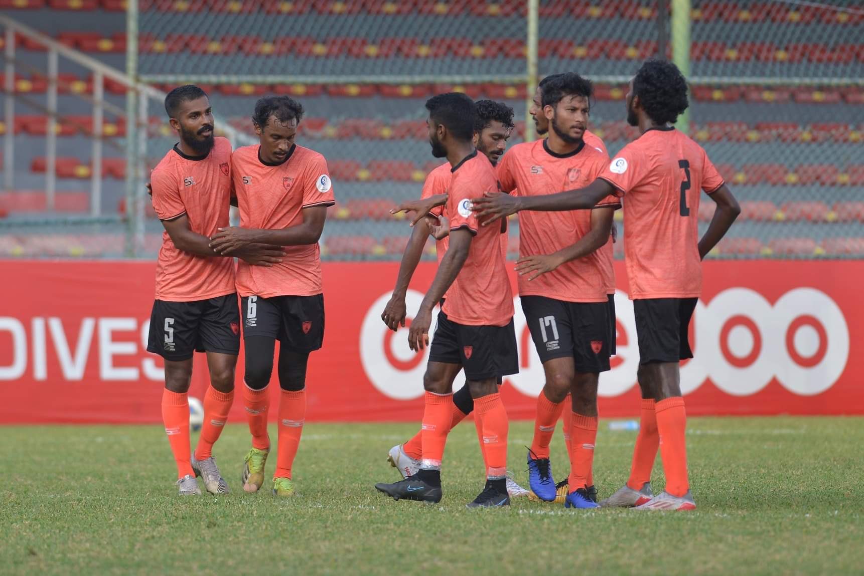 ސަސް ބަލިކޮށް އީގަލްސް ހަތަރު ވަނައަށް