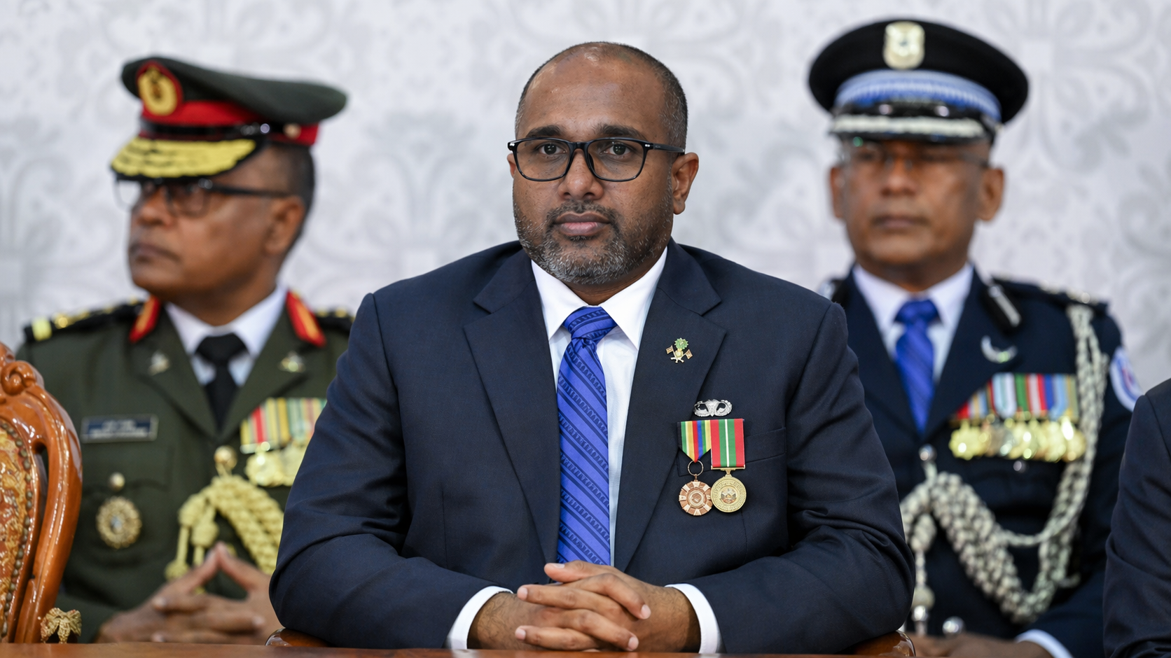 ވަޒީރު މިއަދު ކުރެއްވީ ޒިންމާދާރުކަން ކުޑަ، އަޚްލާޤީ މިންގަނޑުތަކާ ޚިލާފު އަމަލެއް