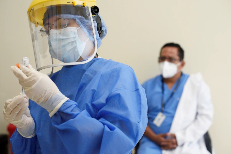 ކޮވިޑް ވެކްސިންގެ މައްސަލައިގައި ހެލްތު މިނިސްޓަރު އިސްތިއުފާ ދެއްވައިފި