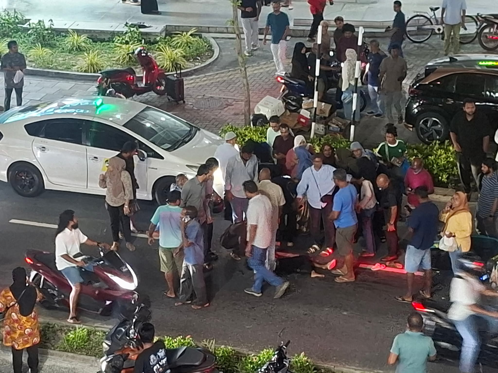 ހުޅުމާލެ އެކްސިޑެންޓު: ފަރުވާދެމުންދަނީ 9 އަހަރުގެ ކުޑަ އަންހެން ކުއްޖަކަށް، ހާލު ވަރަށް ސީރިއަސް!