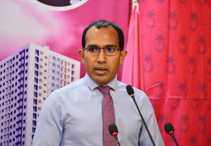 ސިޔާސީ ހިޔާލު ތަފާތުވުން އެއްފަރާތްކޮށް ރައީސް މުއިއްޒު ވެރިކަމުން ދުރުކުރުމުގެ މަސައްކަތް ފަށަންޖެހޭ: މަލީހް