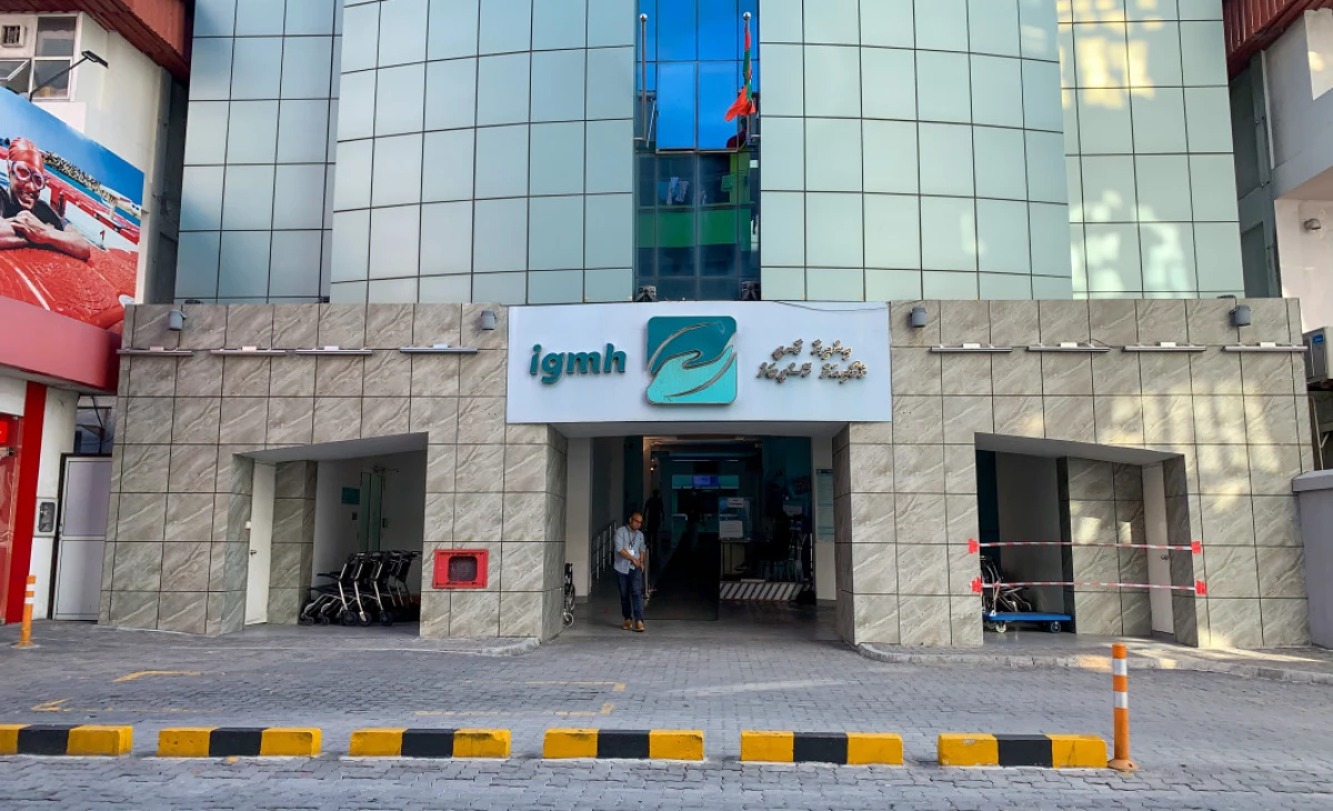 އިމާރާތެއްގެ 10 ވަނަ ފަންގިފިލާއިން ވެއްޓުނު ބިދޭސީ މީހާ ނިޔާވެއްޖެ