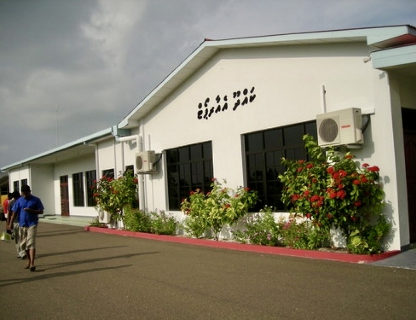 ކައްދޫ އެއާޕޯޓް ކުންފުންޏަށް 325 މިލިއަން ރުފިޔާގެ ބޮޑު ގެއްލުމެއް: އޮޑިޓް ރިޕޯޓު