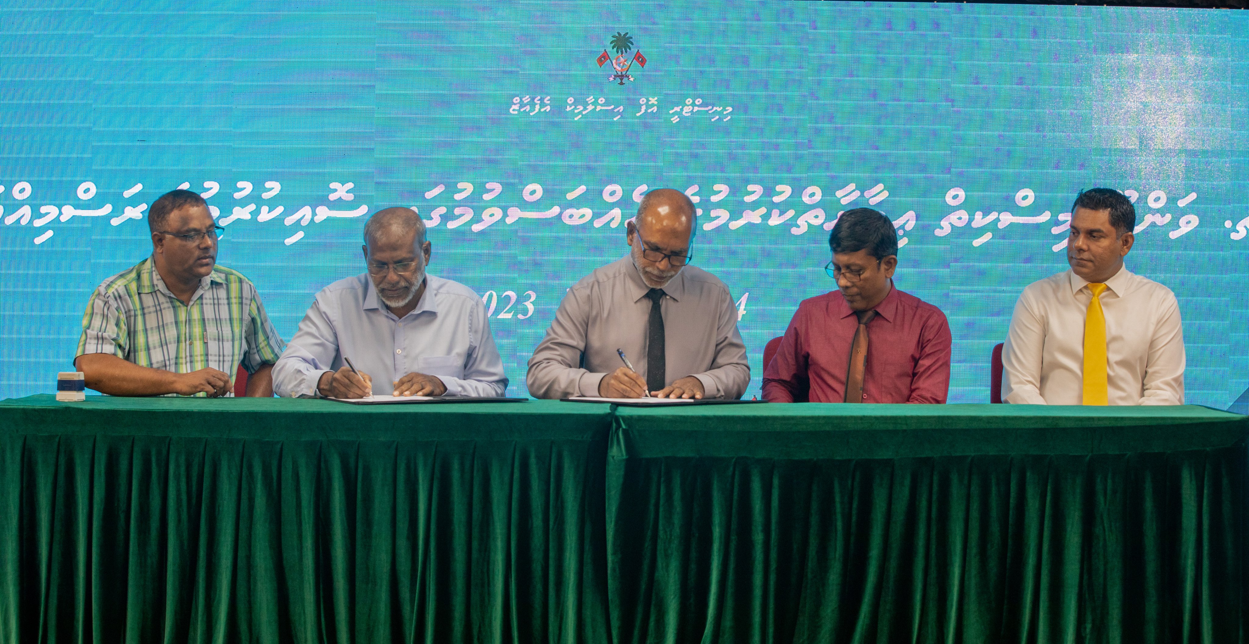 ތ. އަތޮޅުގައި 2 މިސްކިތެއް ޢިމާރާތްކުރުމުގެ އެއްބަސްވުމުގައި ސޮއިކޮށްފި