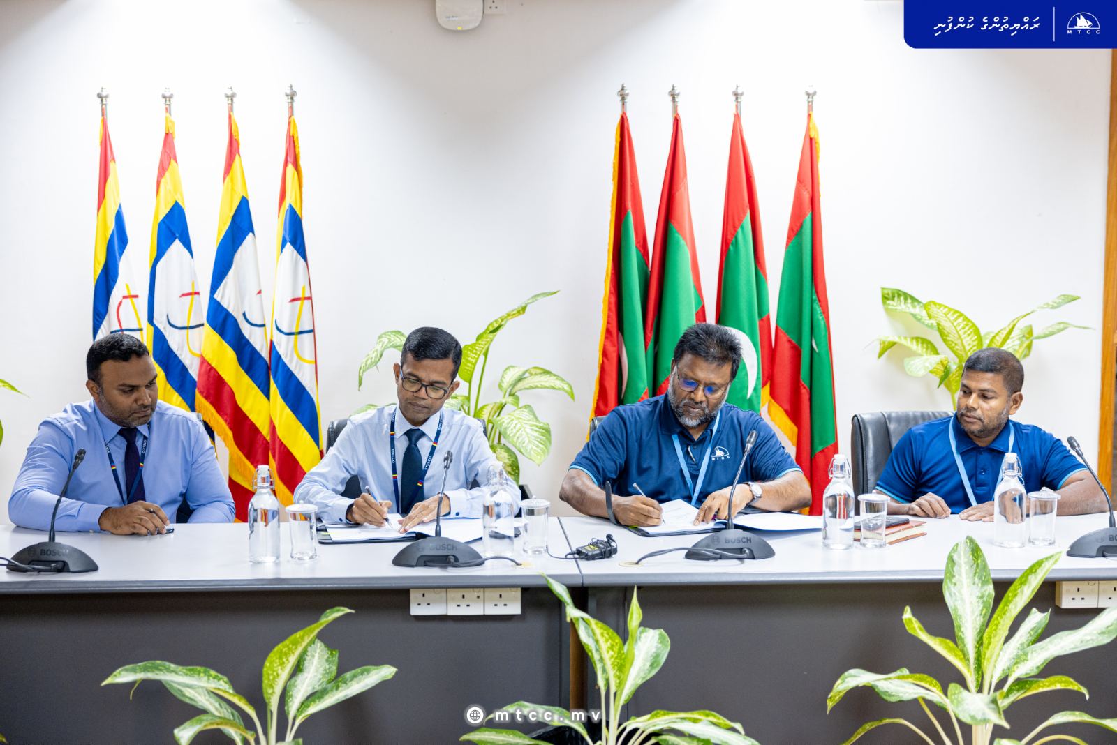 ސްޓެލްކޯ ފިއުލް ޕަމްޕް ސްޓޭޝަން ބަދަލުކުރުމުގެ މަސައްކަތް އެމްޓީސީސީއަށް