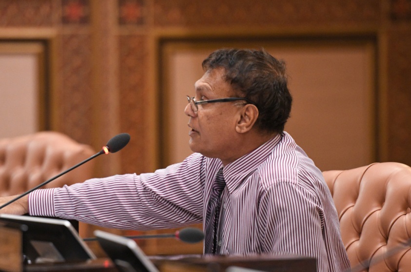 އިންޑިއާއާ ޗައިނާއާއިއެކުވެސް ހަމަހަމަކަމާއެކު ގުޅުން ބޭއްވުން މުހިންމު - ޝަރީފް