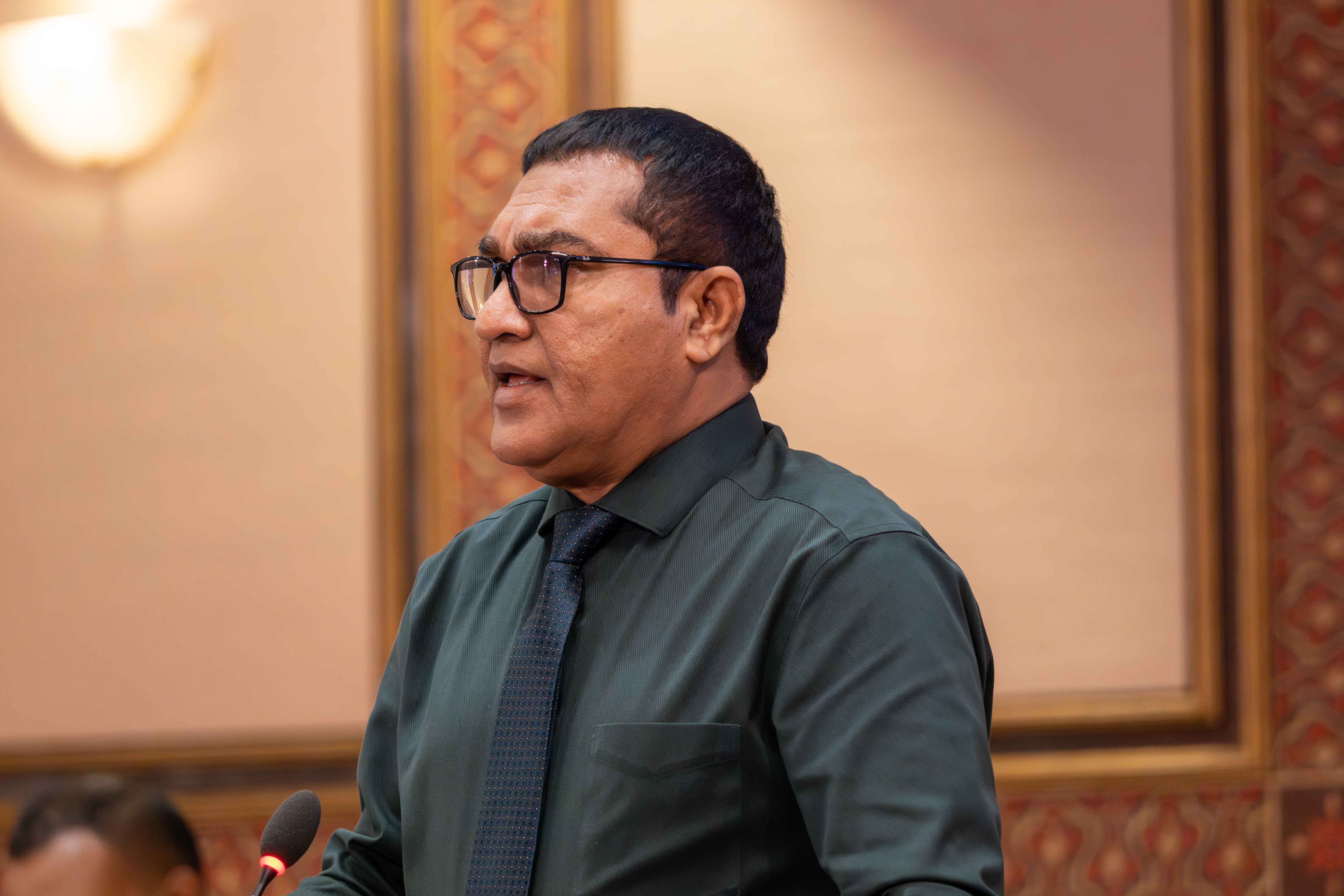 ކަތީބުންގެ ޒަމާން މާ ރަނގަޅު، ކައުންސިލްތަކުން ވަނީ އެއްވެސް ކަމެއް ނުކުރެވި: އައިބީ