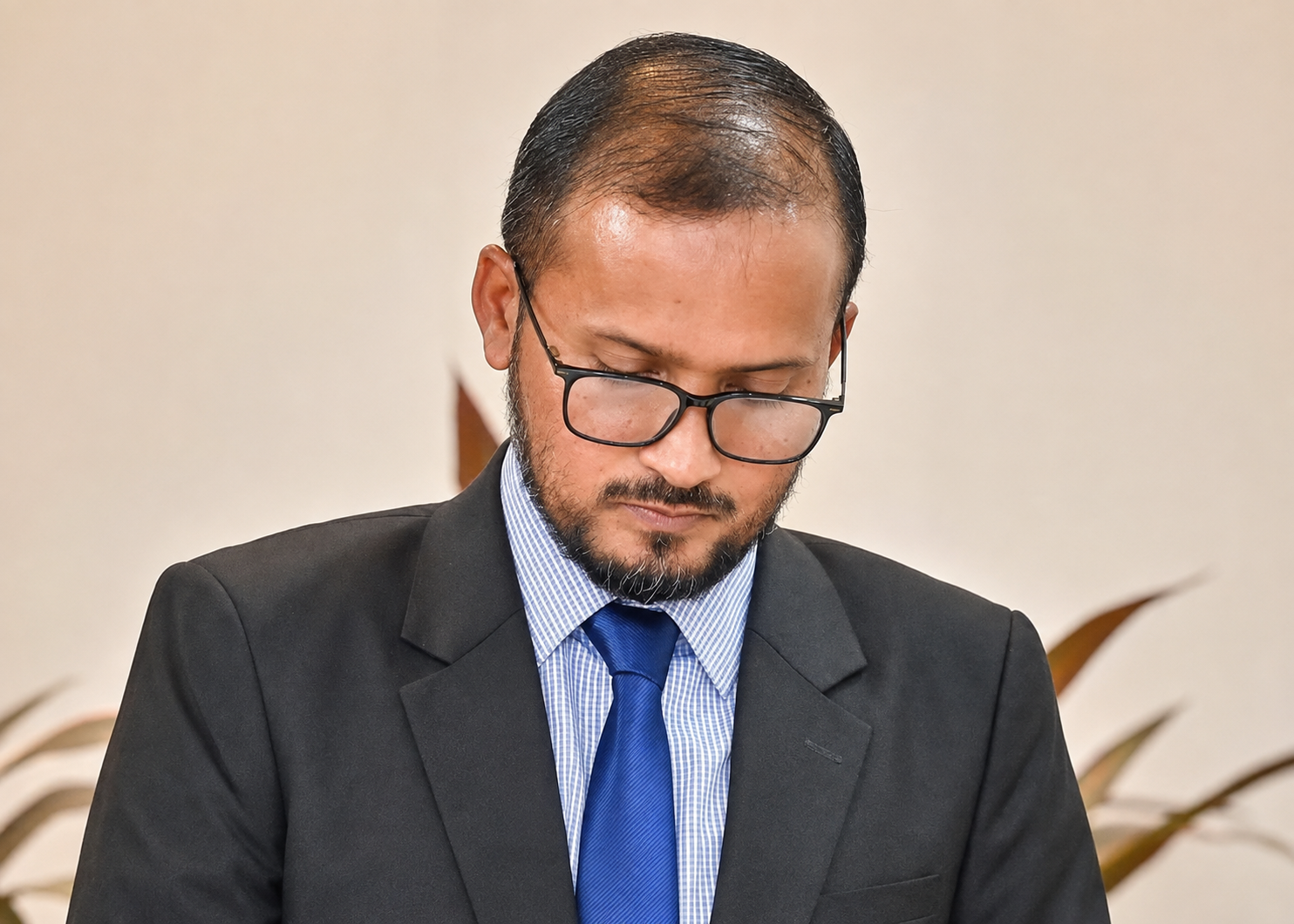 ހައި ކޯޓުގެ ފަނޑިޔާރު އިބްރާހިމް މާހިރު ރިޓަޔާކުރައްވަން ނިންމަވައިފި