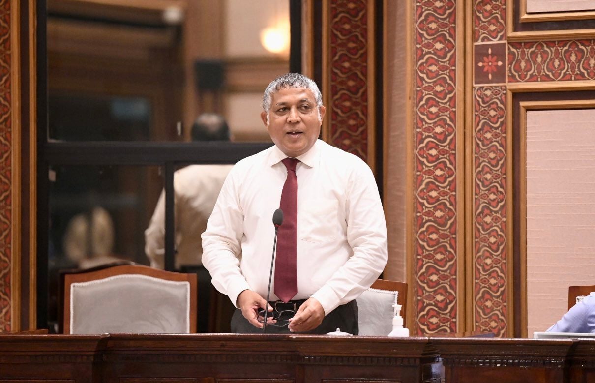 ބަޖެޓުން ހަރަދުކޮށްގެންވިޔަސް 6 އެއަރޕޯޓް އަޅާނަން - އަސްލަމް