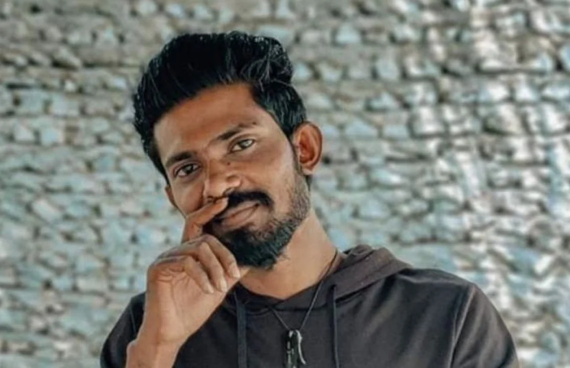 އަތުހަރުގެ ޕޯސްޓްމޯޓަމް ހަދައިފި; ހަށިގަނޑު މިއަދު މާލެ ގެނެސް މިރޭ ވަޅުލަނީ