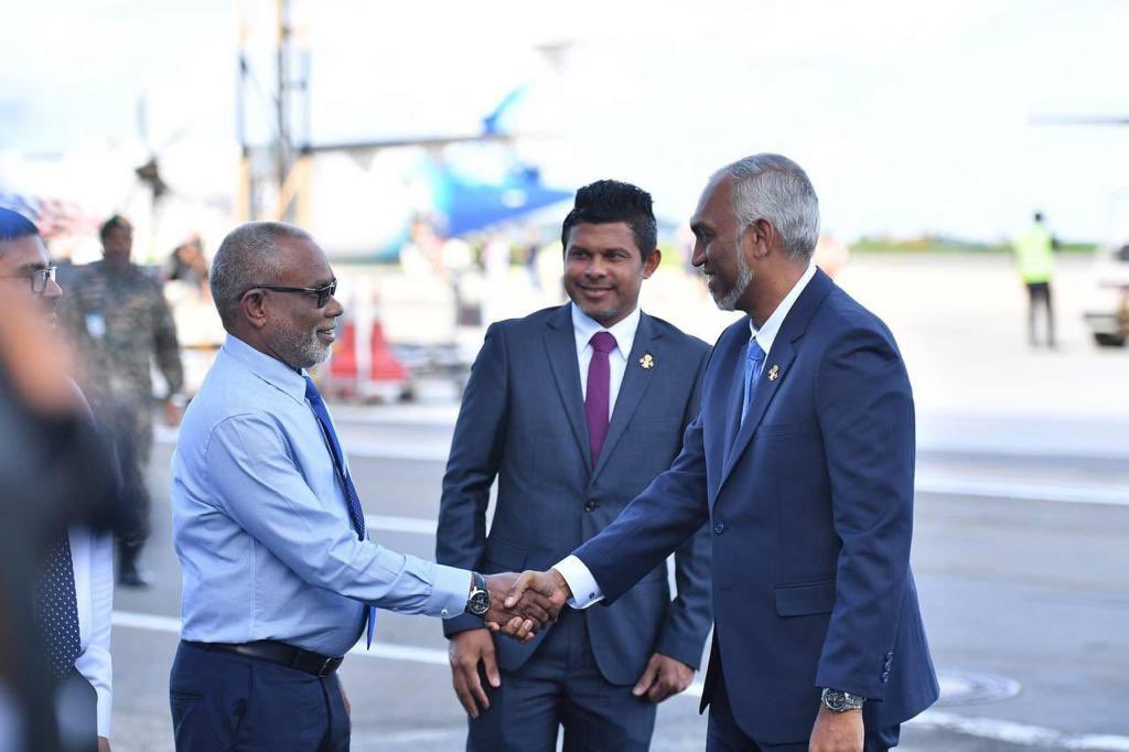 އަދުރޭގެ ރައްދު: ލާމަރުކަޒީ ނިޒާމުގެ ފޮނިމީރުކަން ރައްޔިތުންނަށް ހޯދައިދޭނީ މިސަރުކާރުން