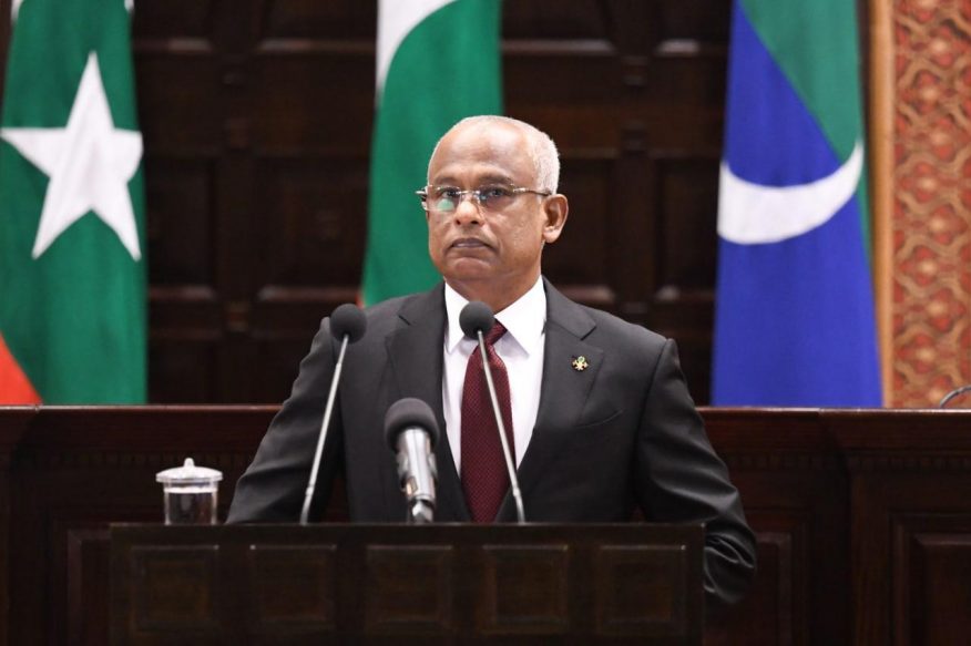 މި މަޖިލީހުގެ މެމްބަރުން ޑިމޮކްރަސީއާއި ގާނޫނު އަސާސީގެ ތެރޭގައި ތިބެ މަސައްކަތް ކުރައްވާނެކަމަށް އުއްމީދުކުރަން: ރައީސް ސޯލިހު