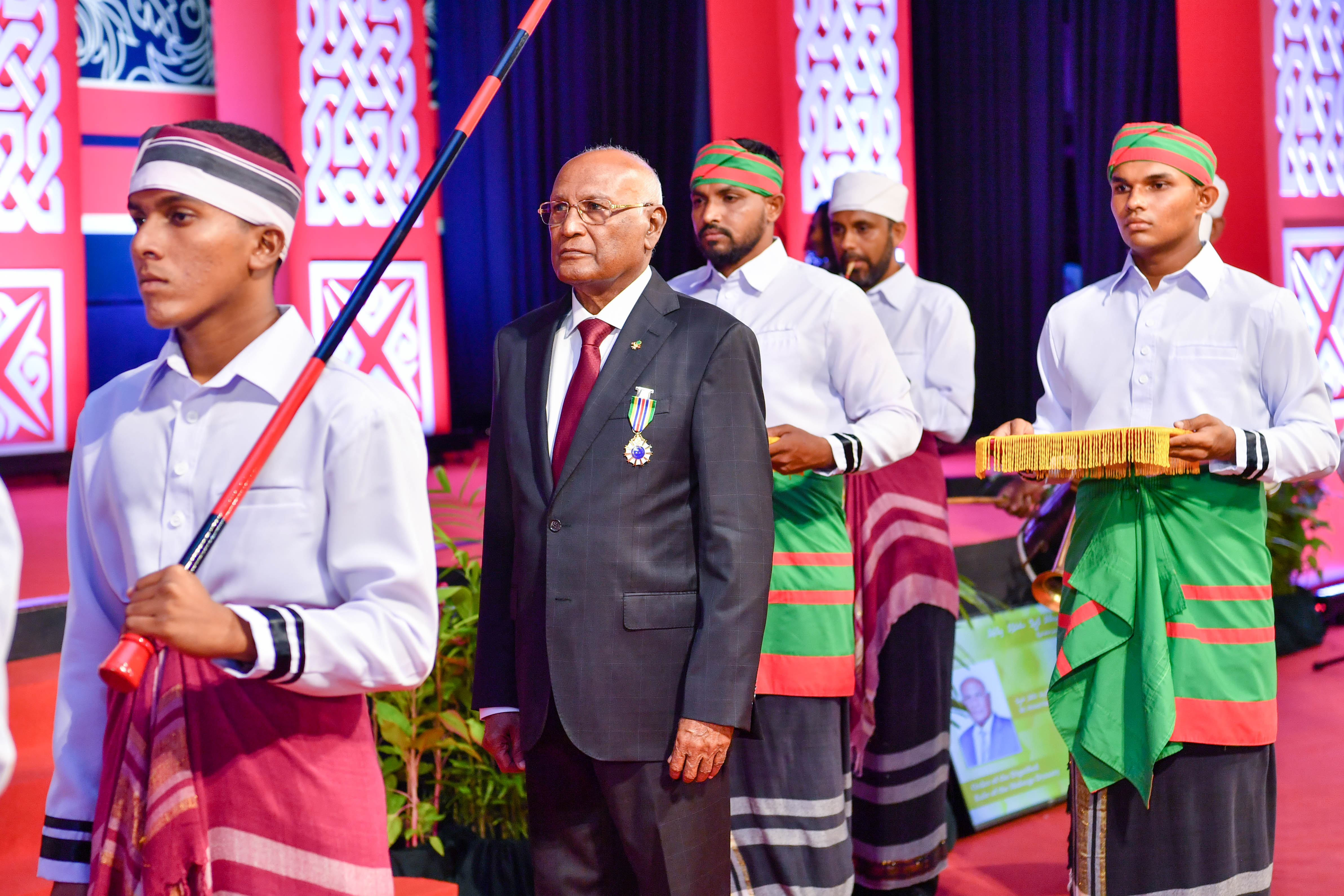 ނަސީމަކީ ޙަވާލުކުރި ކޮންމެ ކަމެއްވެސް ފަރުވާތެރިކަމާއި އިޚްލާޞްތެރިކަމާއެކު ކުރައްވާ ބޭފުޅެއް: ރައީސް