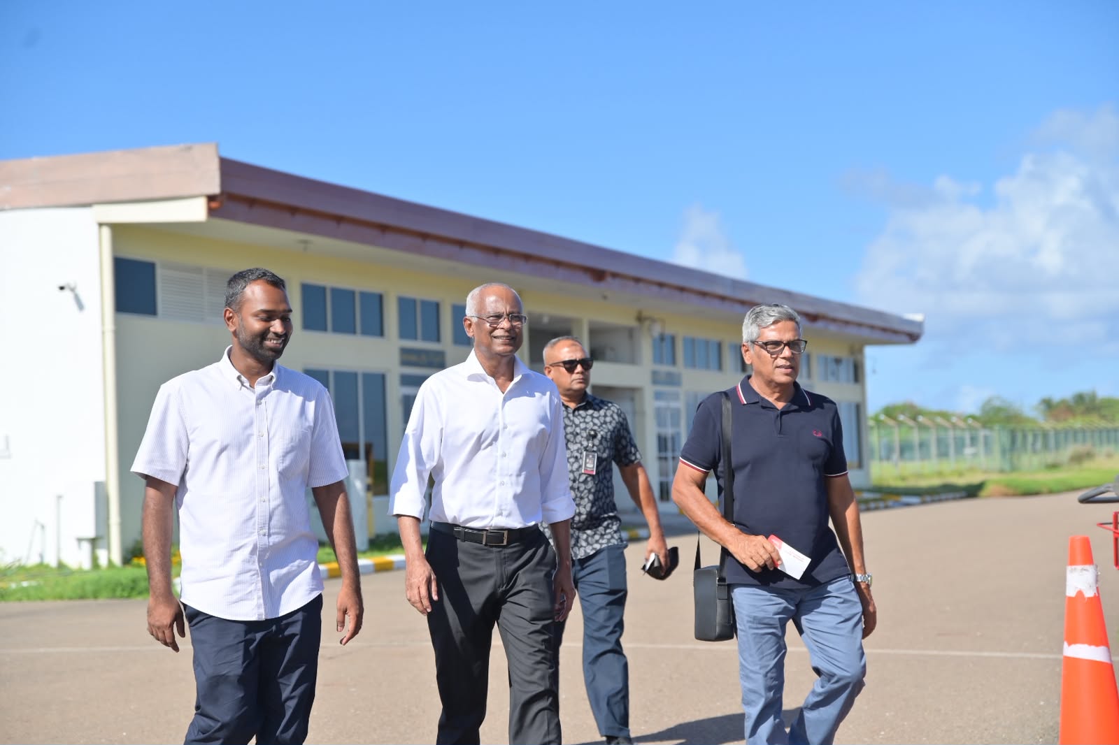 ކުރީގެ ރައީސުލްޖުމްހޫރިއްޔާ އިބްރާހިމް މުހައްމަދު ސޯލިހު އަދި މީކާއިލް ނަސީމް
