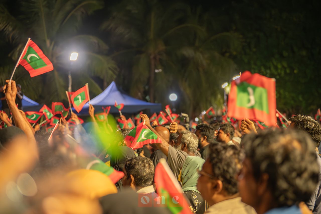 އެމްޑީޕީގެ "ވަޒީފާ ބުރާސްފަތި" މުޒާހަރާ ފެށުމަށް ހަމަޖެހިފައިވަނީ ރަސްފަންނުން