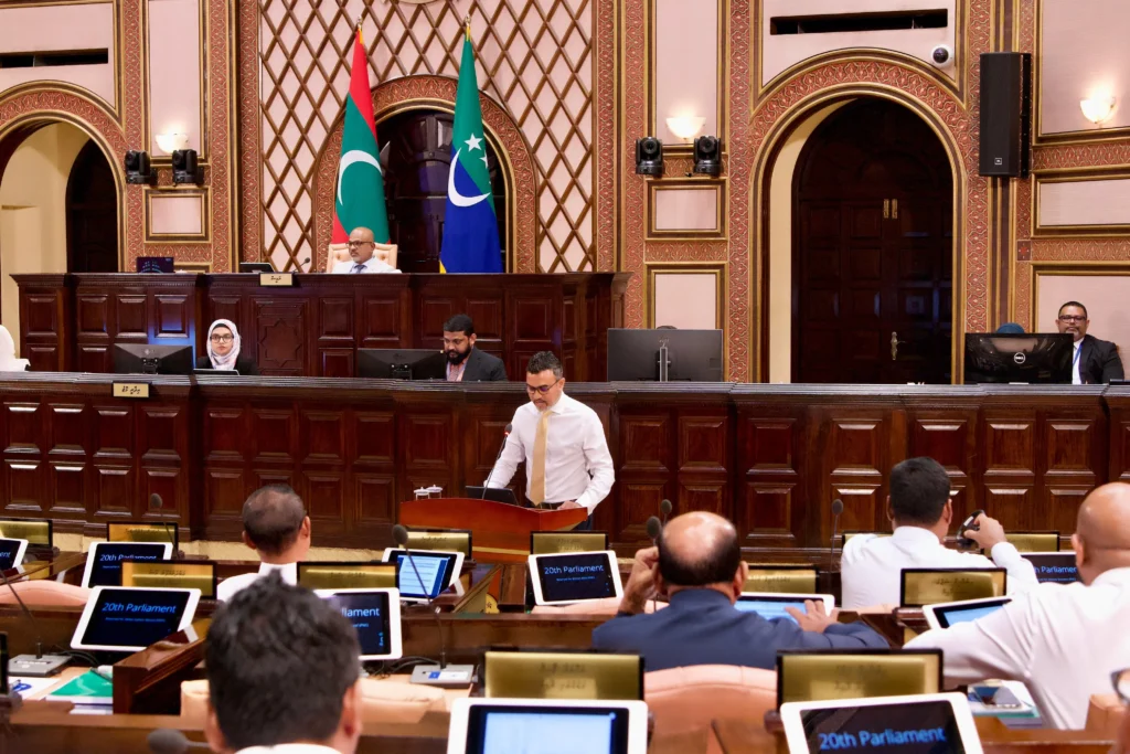 ރިޔާސީ ބަޔާނަށް އެމްޑީޕީގެ ޖަވާބު: 'އެއީ ކުލަ ނެތް ކޮޕީ އެއް'