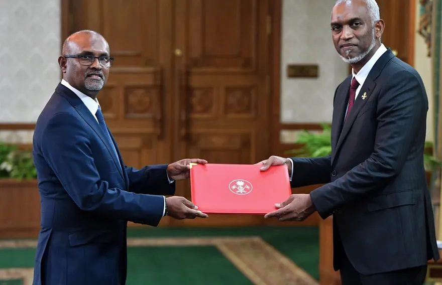 ރައީސްގެ ޓޫރިޒަމް އެޑްވައިޒަރު ޚަލީލް އިސްތިއުފާދެއްވައިފި