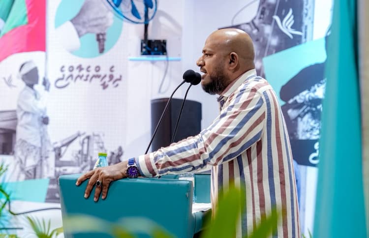 ރައީސް ޔާމީން ކިތަންމެ ހަޑިކޮށް އެއްޗެހި ކިޔަސް ރައްދު ނުދޭން ރައީސް މުއިއްޒު އޮތީ އަންގަވާފައި: ޝުޖާއު