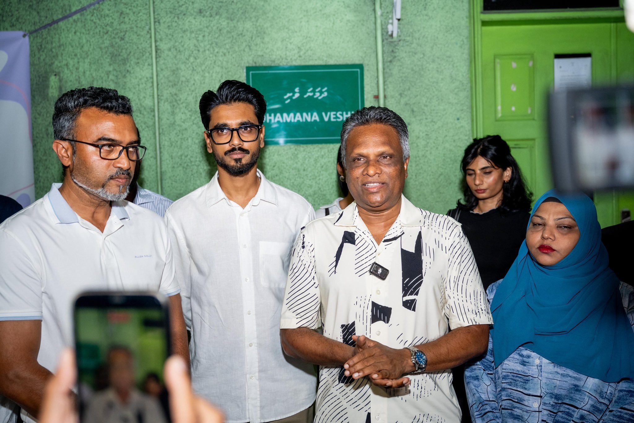 ބަންޑާރަ މިސްކިތް ތަޅާލަން ސަރުކާރުން ނިންމި ނިންމުން ބަދަލުކުރަން މޭޔަރު ގޮވާލައްވައިފި