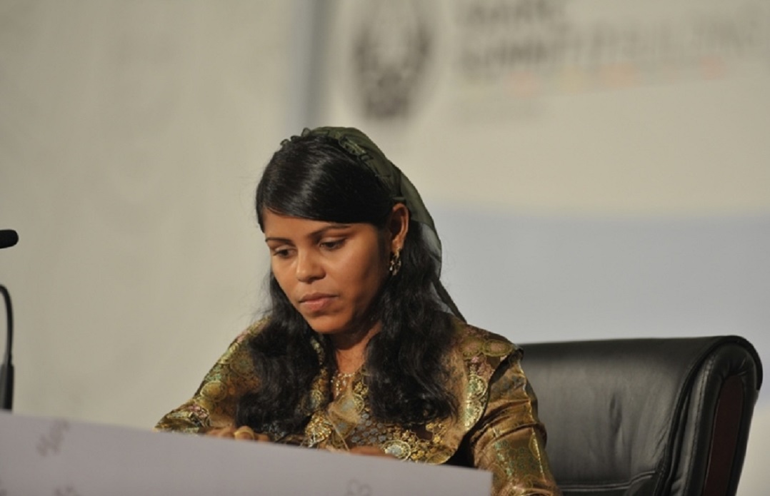 ޔުމްނުގެ މައްސަލައާގުޅޭ ރިޔާސީ ކޮމިޝަންގައި އަންހެނަކު ނުހިމެނޭތީ ދިޔާނާގެ ކަންބޮޑުވުން