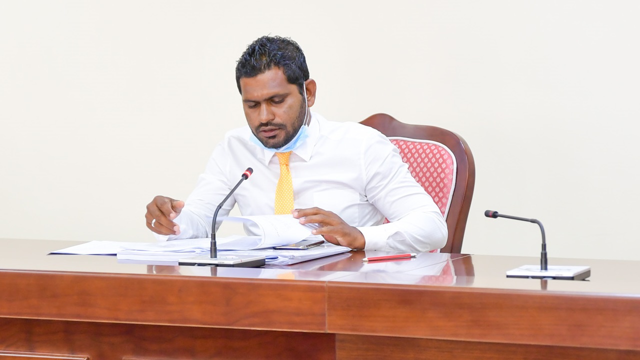 ރައްޔިތުންގެ ފާޑުކިއުންތަކާއެކު ޕެންޝަން ބިލް އަނބުރާ ގެންގޮސްފި