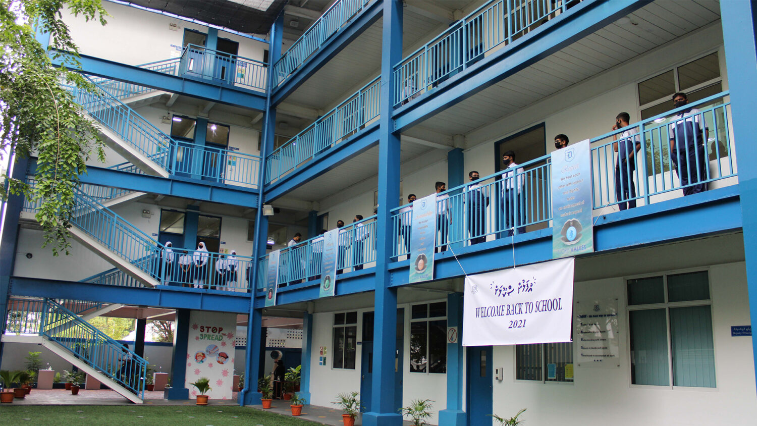 ދަރުމަންތަ ސްކޫލްގެ ވަގުތީ އިމާރާތަށް އަރަބިއްޔާ ސްކޫލް ބަދަލުކުރަނީ