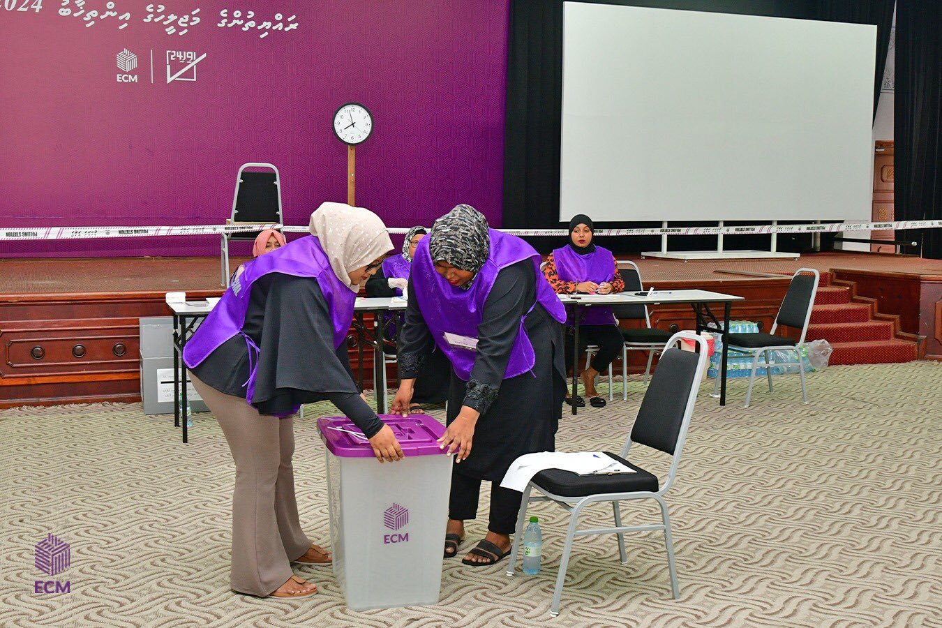 މަޖިލިސް އިންތިހާބަށް ޗާޕުކުރީ 287،462 ވޯޓު ކަރުދާސް