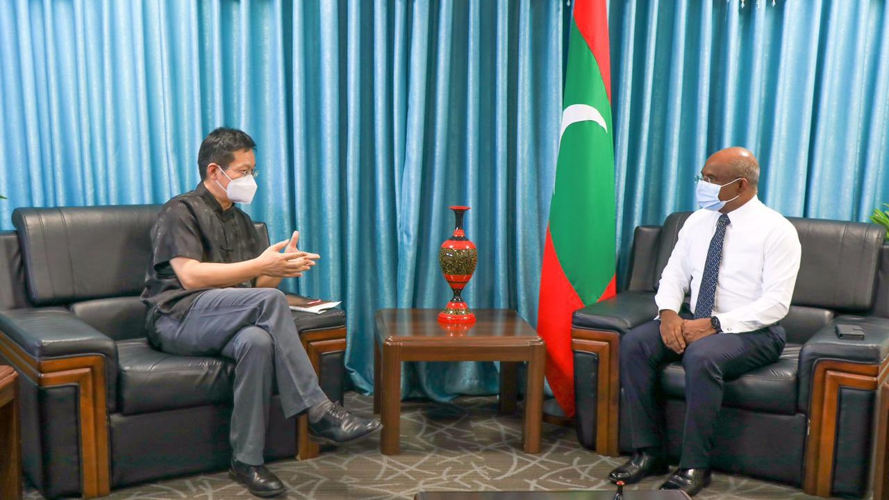 ޗައިނާއިން އިތުރު އެއްލައްކަ ޑޯޒް ވެކްސިން ރާއްޖެއަށް ހަދިޔާ ކުރަނީ