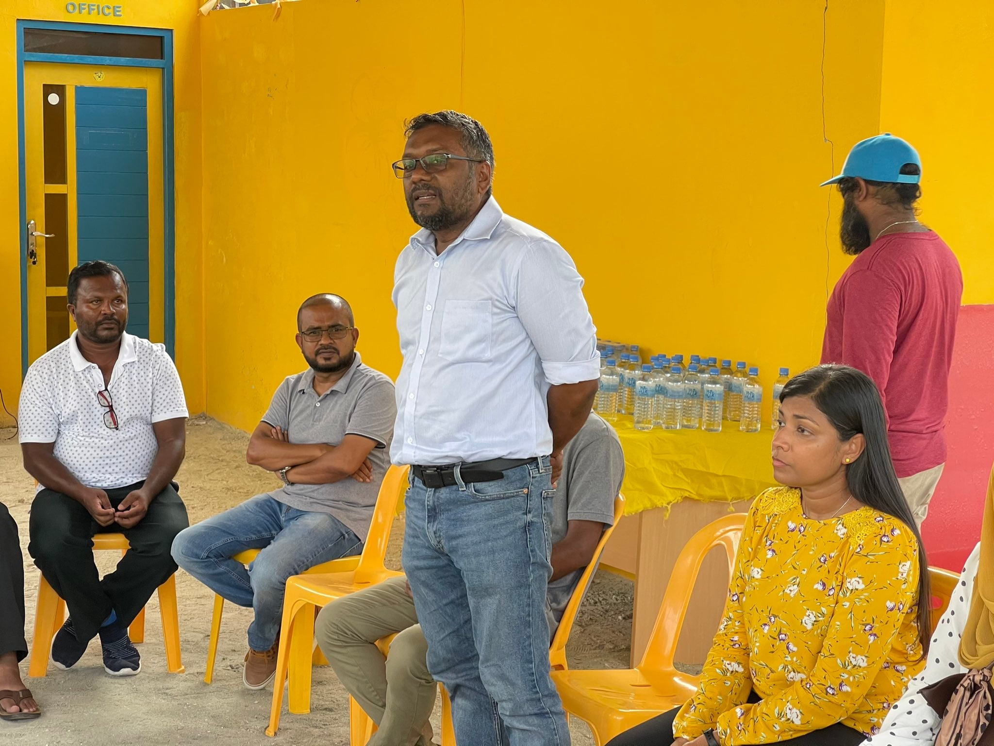 އައްޑޫ ދަތުރުން ފާހަގަވީ އެމްޑީޕީ މެންބަރުން ޕާޓީ ހިންގާލަން ބޭނުންވެފައިތިބި މިންވަރު: ފައްޔާޒު