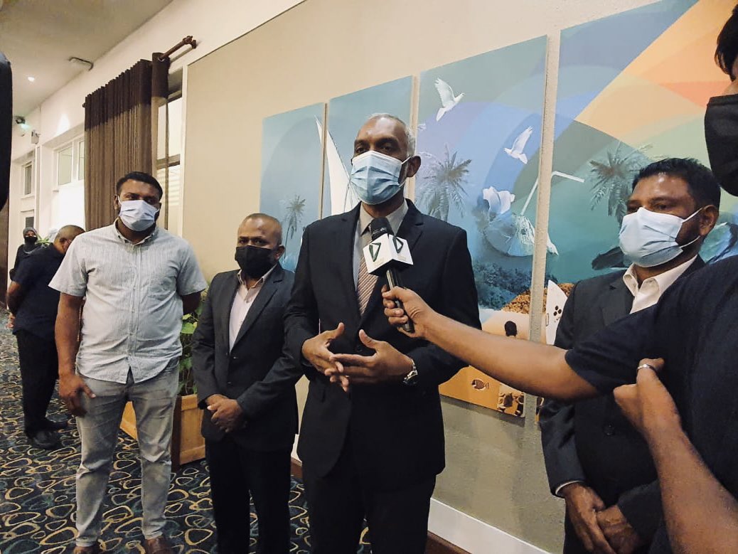 މޭޔަރު މުޢިއްޒު ތުރުކީވިލާތަށް