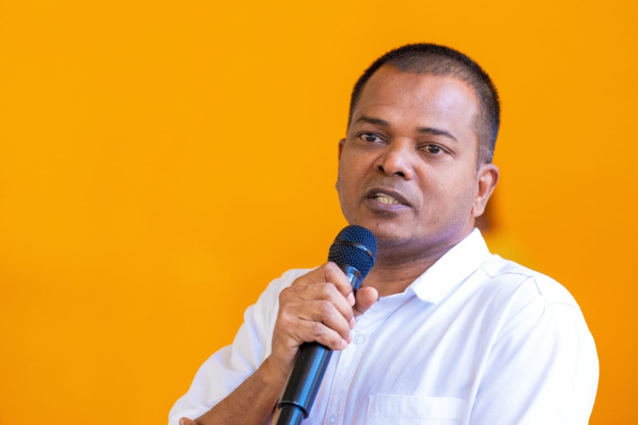 އައްޑޫ މޭޔަރު ނިޒާރުގެ ފާޑުކިއުން ސިއްހީ ވަޒީރަށް: ސުވާލު ފަހުމުނުވީ ކިބުރުވެރިކަން އިސްކުރުމުން