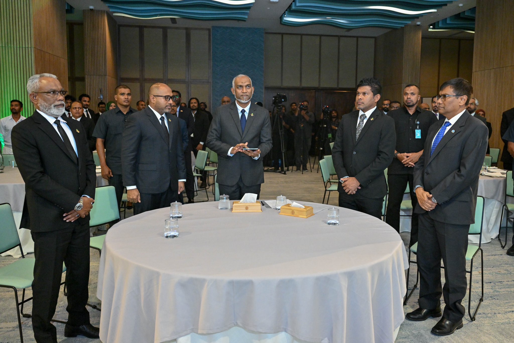 ރައީސް ގެންނަވަނީ ތާރީޚީ ބަދަލެއް، އެމަނިކުފާނުގެ ނަން ތާރީޚުގައި ލިޔެވޭނެ: ނާއިބް ރައީސް