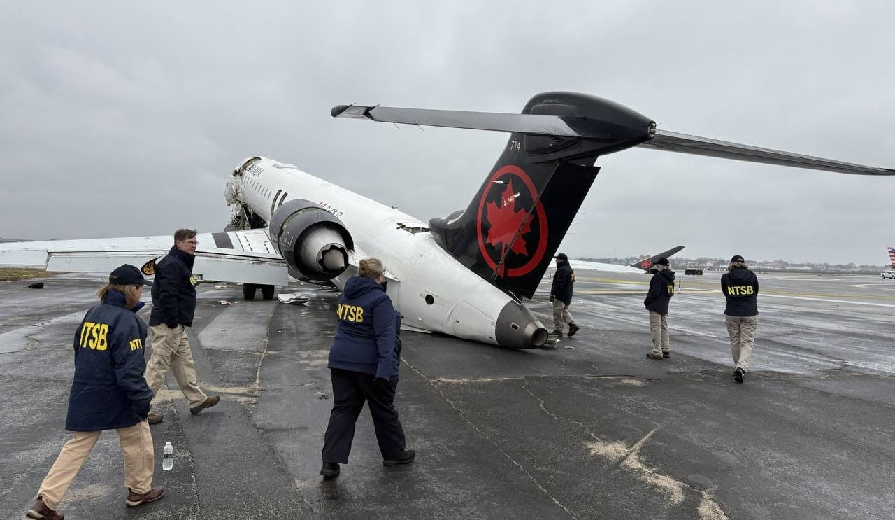 އެއާ ކެނެޑާގެ ބޯޓު އެކްސިޑެންޓްވި ސަރަހައްދުން ބްލެކް ބޮކްސް ފެނިއްޖެ، ތަހުގީގު ދަނީ ކުރިއަށް