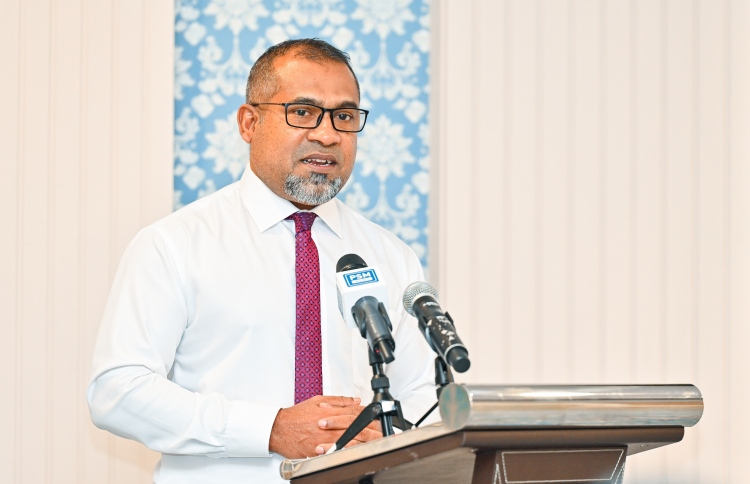 ޕީއެންސީގެ ލީޑަރޝިޕް އޮތީ ރައީސް މުއިއްޒުގެ ފަހަތްޕުޅުގައި އެކަތިގަނޑަކަށް: ޚަލީލް