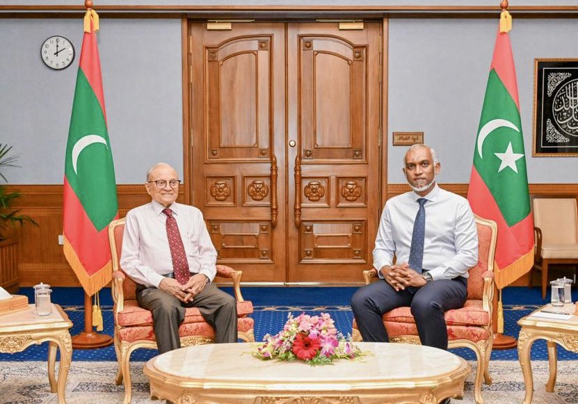 އެމްއެންޑީއެފް އެއަރ ކޯ އިފްތިތާޙު ކުރުމުން ރައީސް މައުމޫންގެ ތަހުނިޔާ ރައީސް މުޢިއްޒަށް