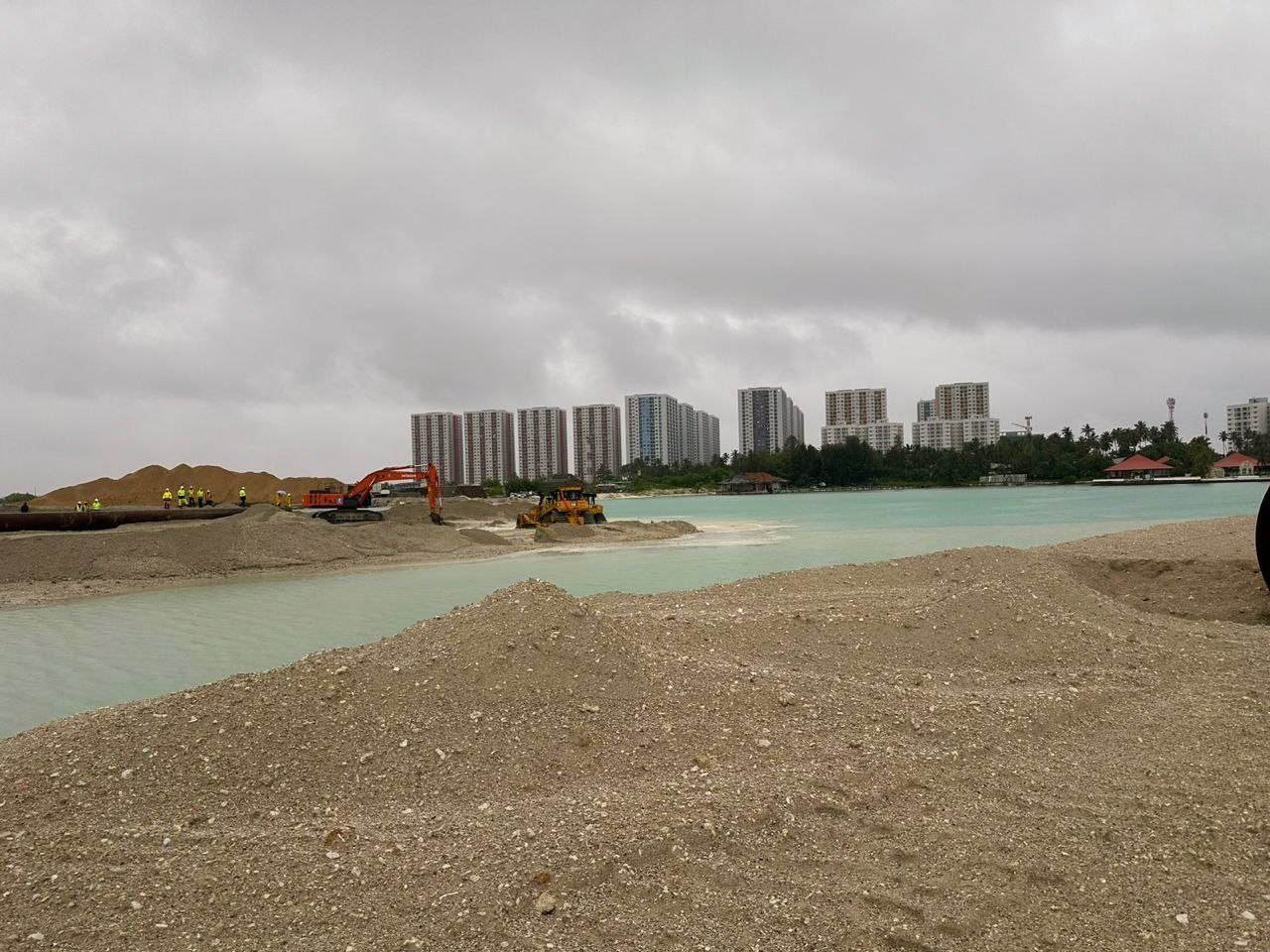 މިހާތަނަށް 8250 މީހުންނަށް ގޯތީގެ ރަޖިސްޓަރީ ހަވާލުކޮށްފިން: ހައުސިން